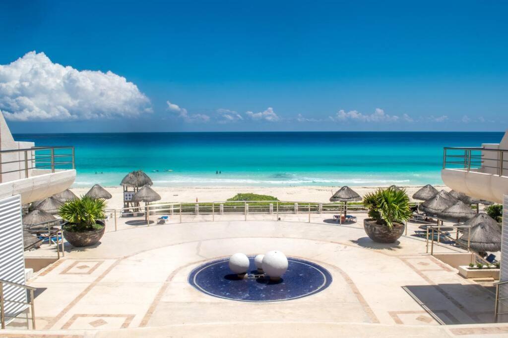 Ocean Front Villa Marlin, Best Location In Hotel Zone #109 칸쿤 외부 사진