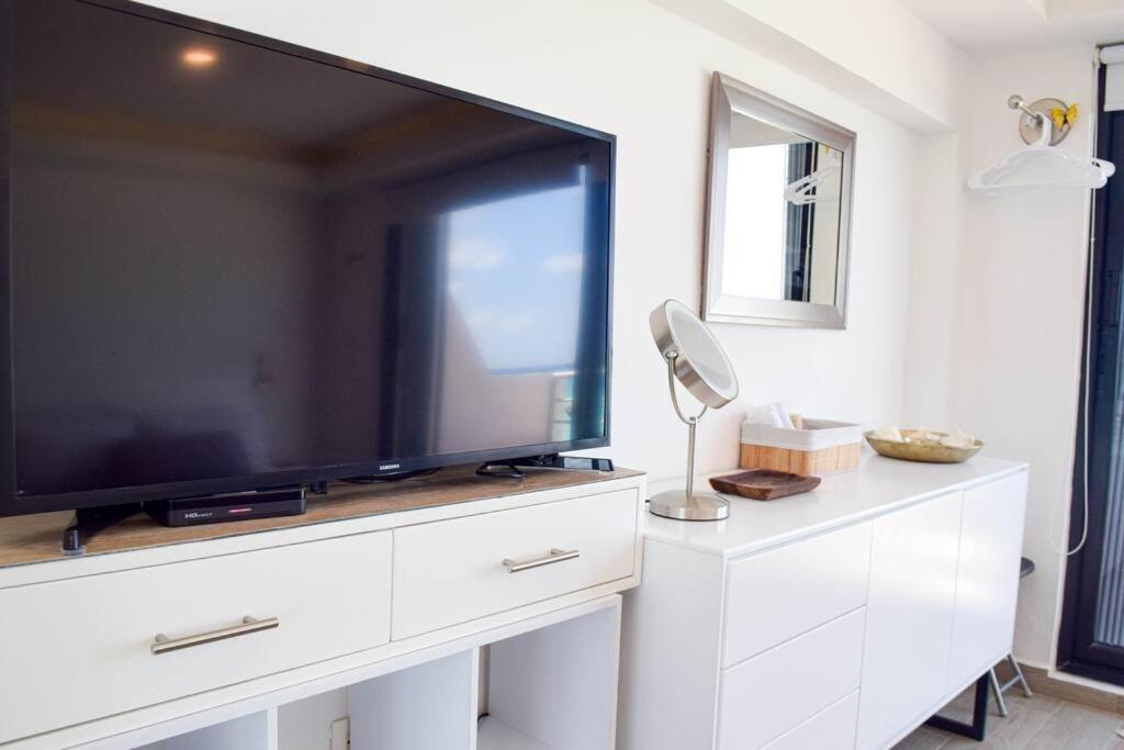 Ocean Front Villa Marlin, Best Location In Hotel Zone #109 칸쿤 외부 사진